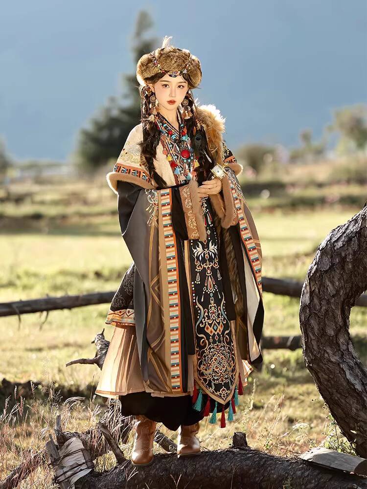 Travel Photography Series Tibe - Ethnic Clothing & Online Fashion Store Khaadi Pk บทวิจารณ์และราคา