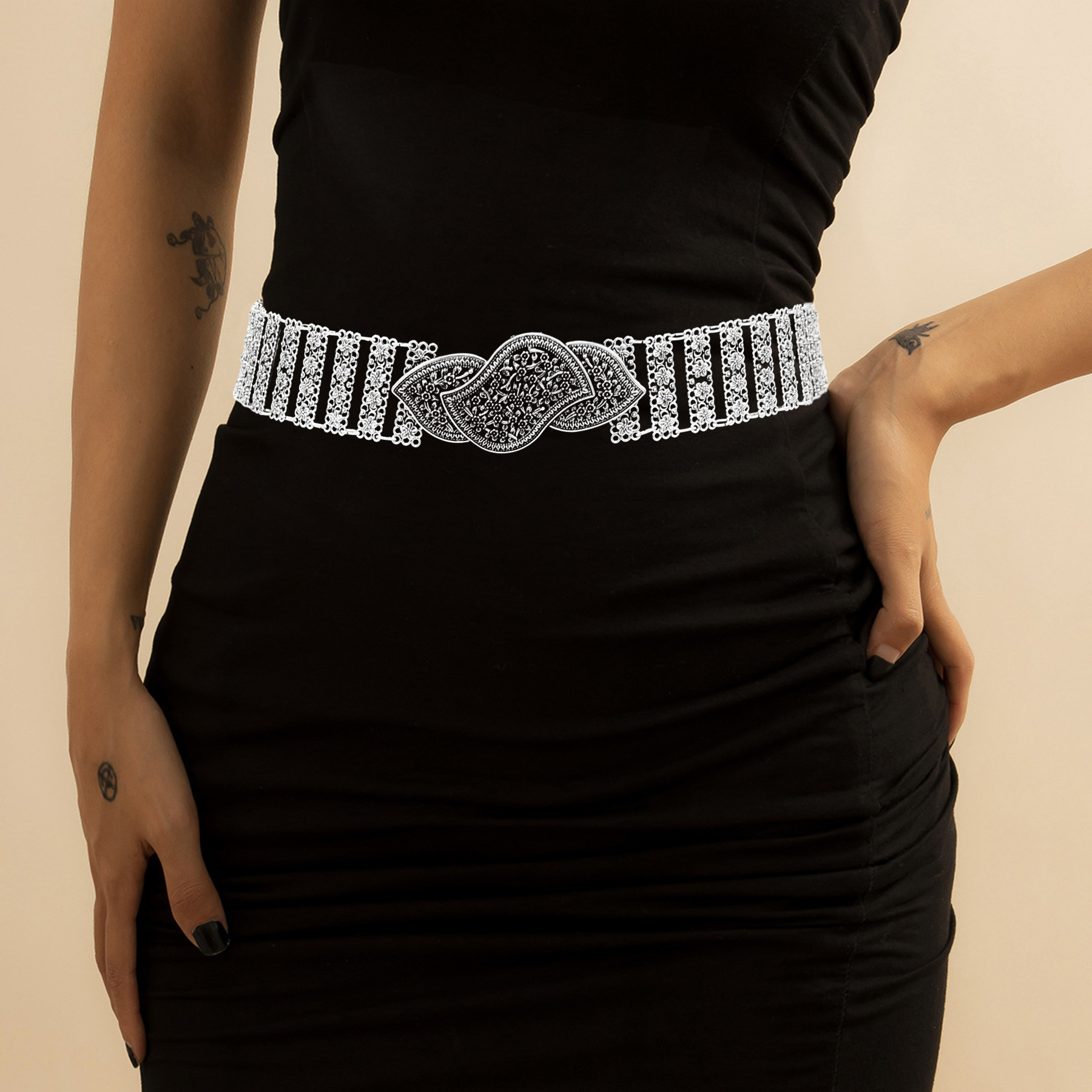 Vintage Silvery Hollow Flower  - Ethnic Fashion Clothing บทวิจารณ์และราคา