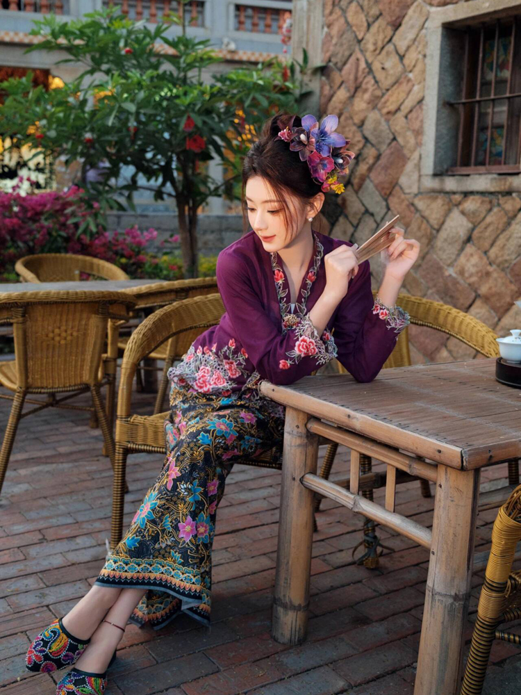 New Ethnic Style Women's Cloth - Ethnic Fashion Style บทวิจารณ์และราคา